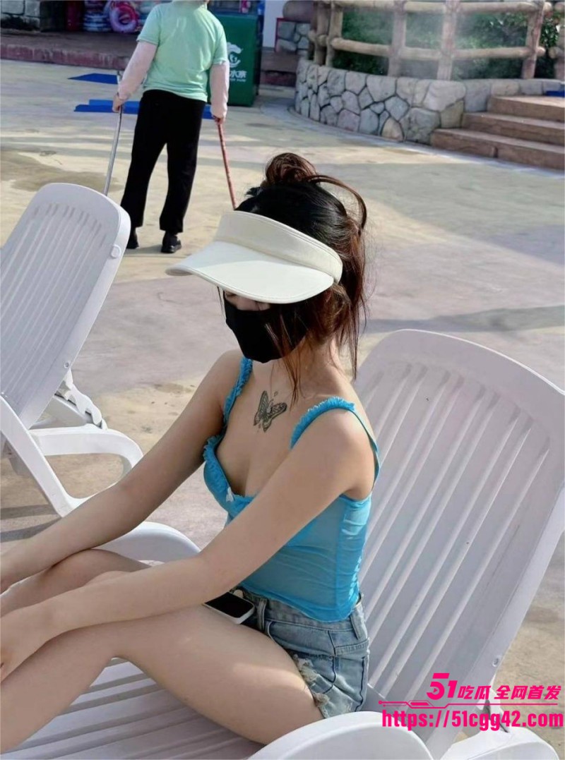 甜美系美少女性爱自拍流出  3