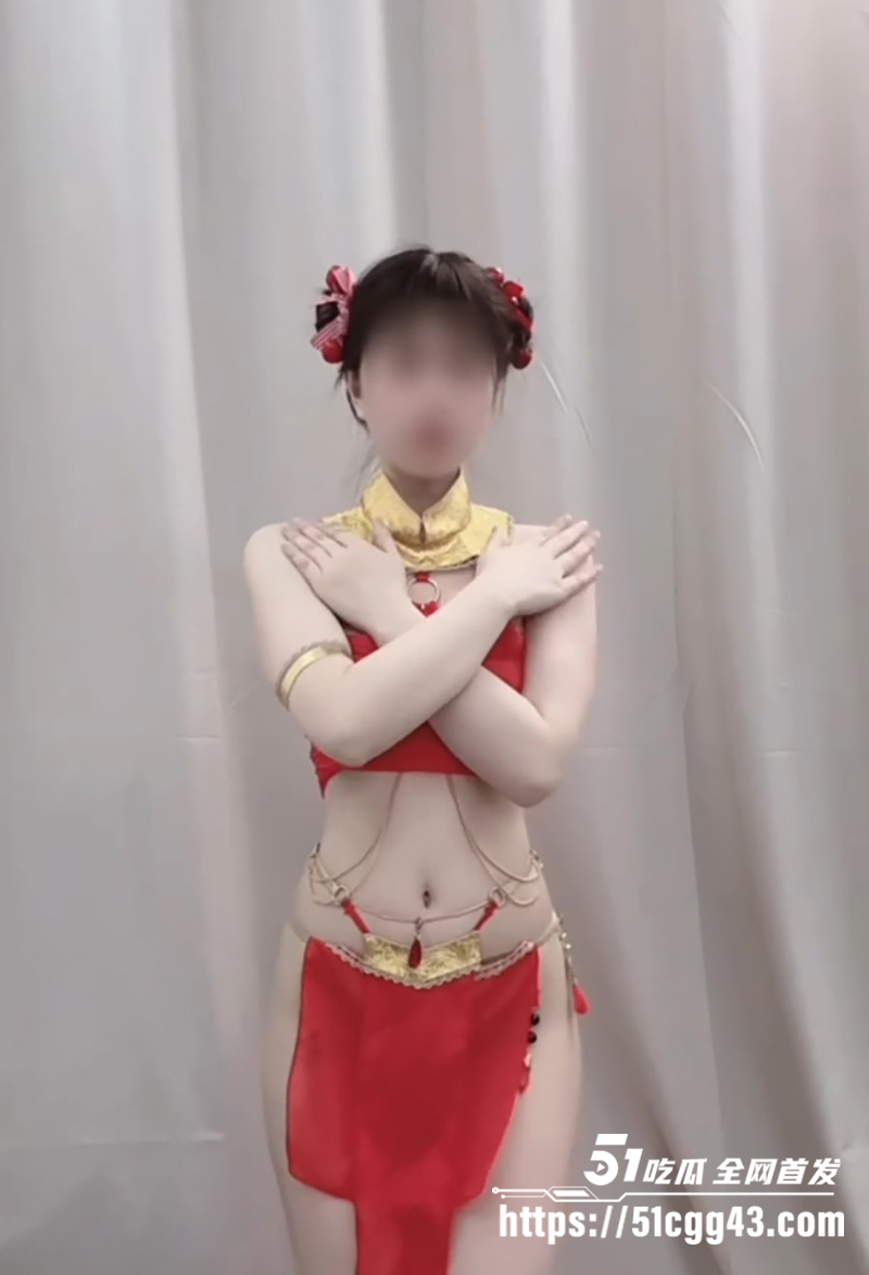 大学舞蹈生小乔以安付费裸舞视频流出2拷贝