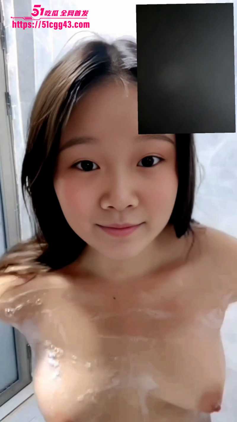 广东超可爱少女 周诗彤 为爱上头拍裸贷视频给男友买手机 逾期未还用身体抵债 被债主无套打桩爆操