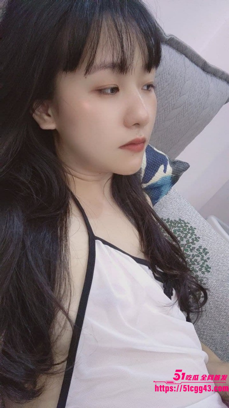 同城高颜值嫩妹约炮私拍流出 1watermarked
