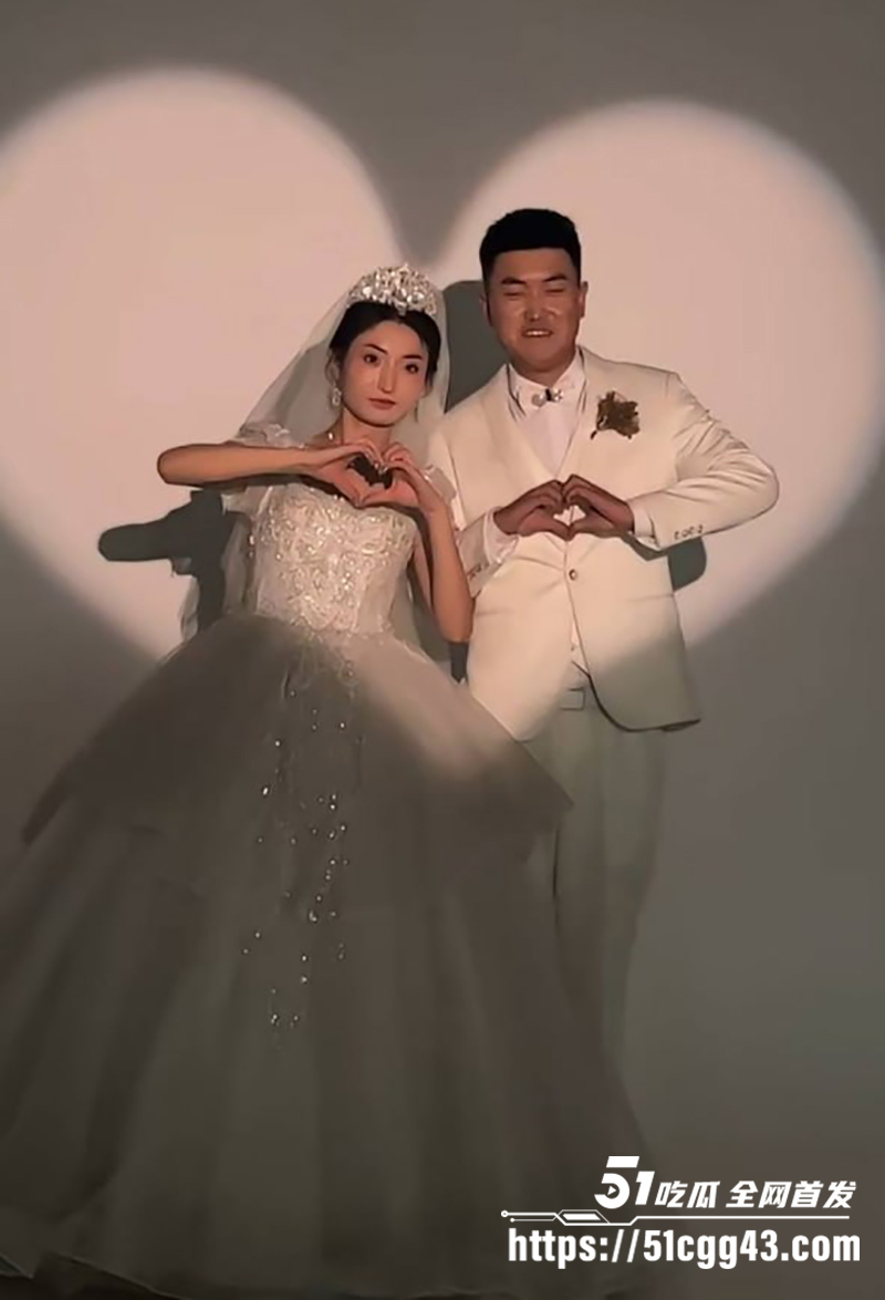 青海反差少妇张启幸裸聊视频曝光 6 拷贝