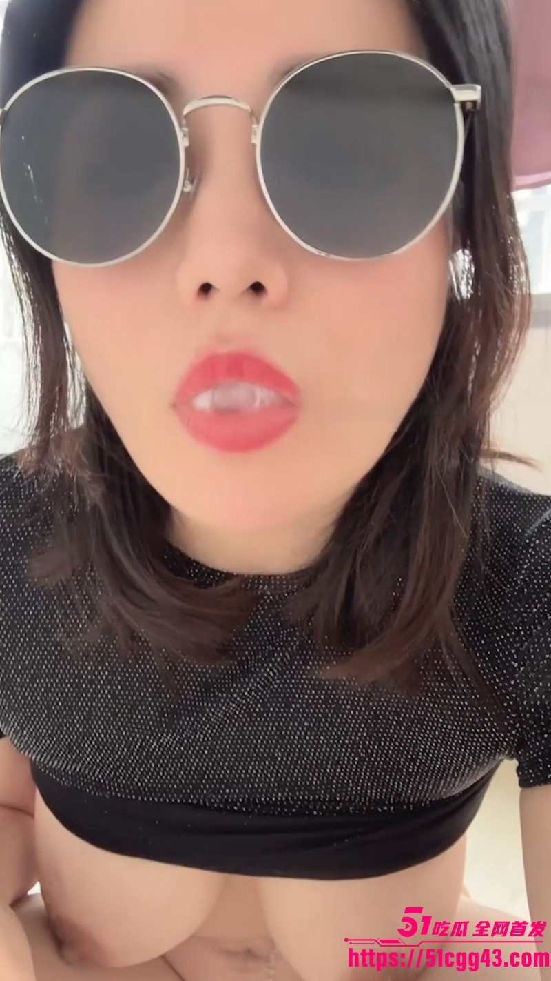 抖音露出女王叶娇娇被粉丝捆绑狂操 6