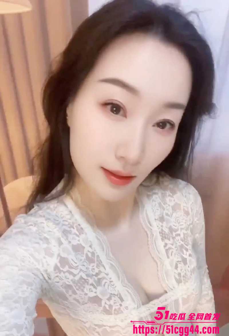 抖音少妇人妻属属自慰视频流出 2 拷贝
