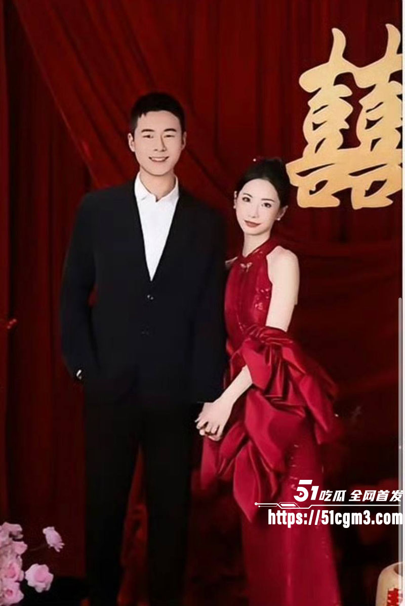 长沙天心区新路 小学老师昌瑾昀 订婚后狂撩单男 聊天记录尺度炸裂 未婚夫实锤曝光！