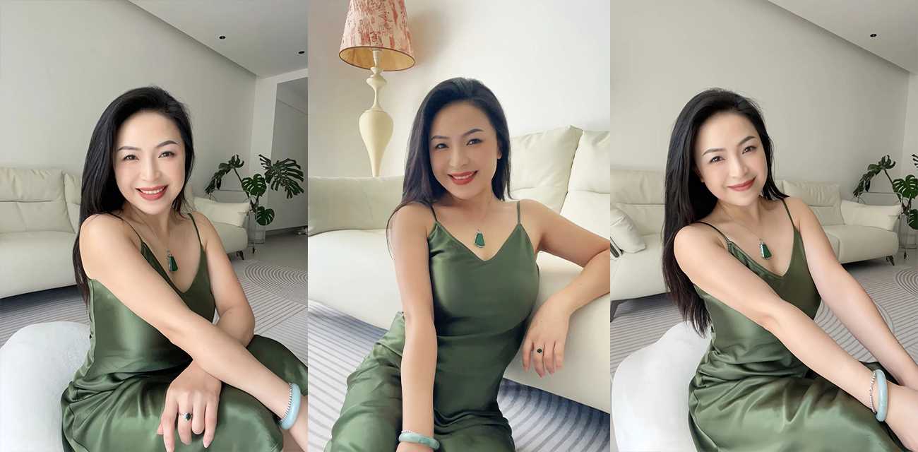 海角大神 勾人俏妈妈 乱伦新作 儿子模仿老爸猛干骚妈 舔穴调情扛腿狂操 花式体位上演禁忌淫乱！