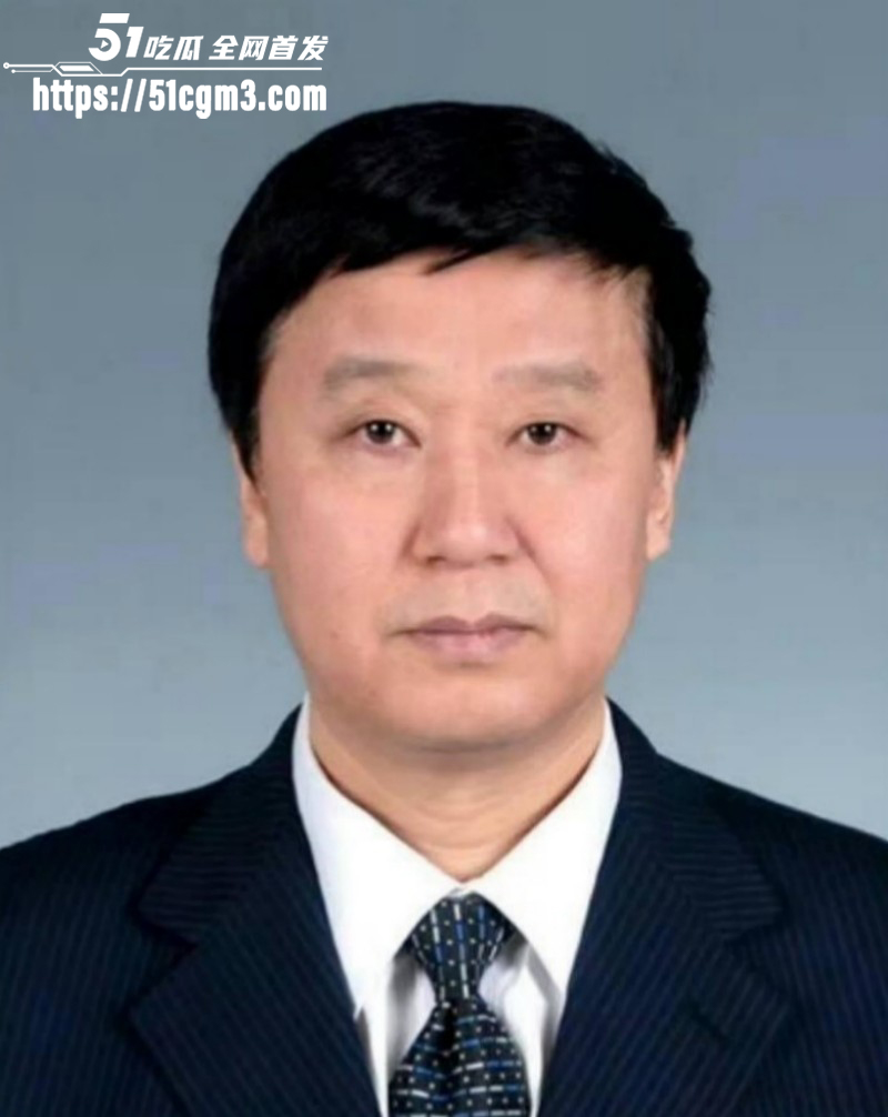 唐国华落马后自曝操过杨幂02