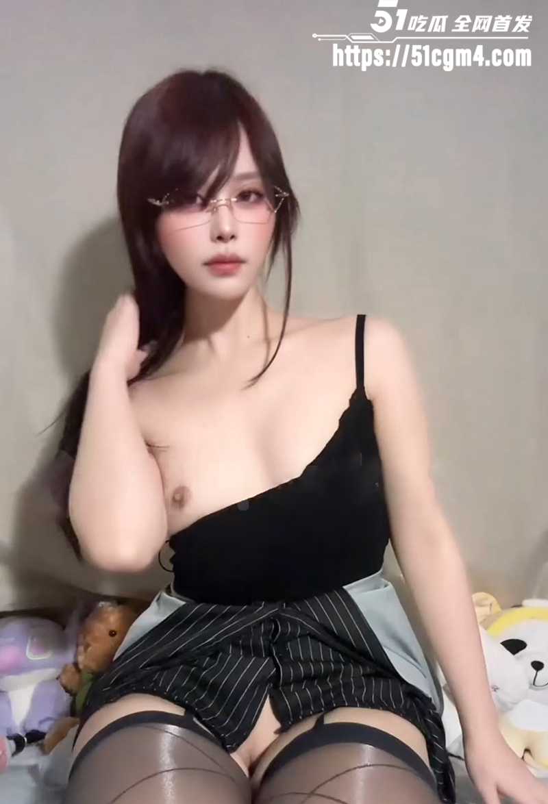 推特超高颜值女神林菓福利视频合集 2 拷贝