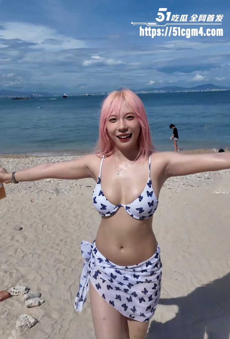 抖音网红荔枝木烤鸡不雅视频流出 2 拷贝
