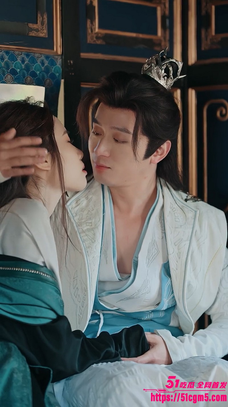 擦边短剧我隐居东宫太子妃她夜夜登门全集 7