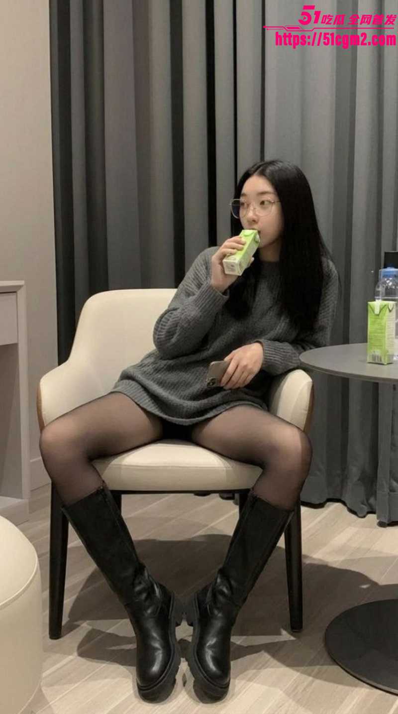 一千块约操大学鸡 4