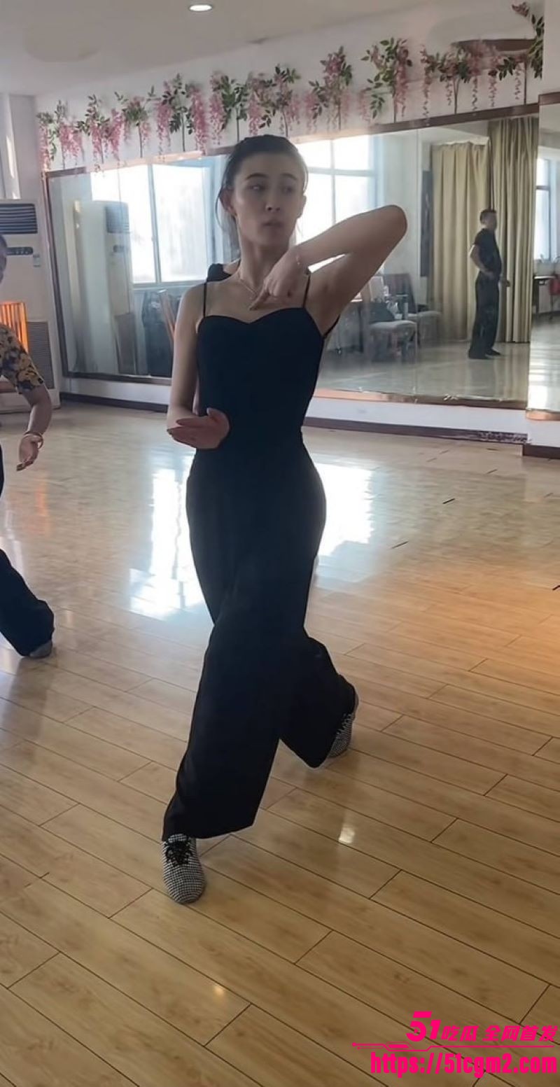 新婚少妇孙淼出轨第三弹 4