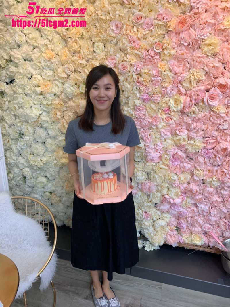美国留学生 谢爱宁 包养视频流出 为追求高品质生活甘愿当金主胯下母狗 终极调教骚母狗多姿势爆操