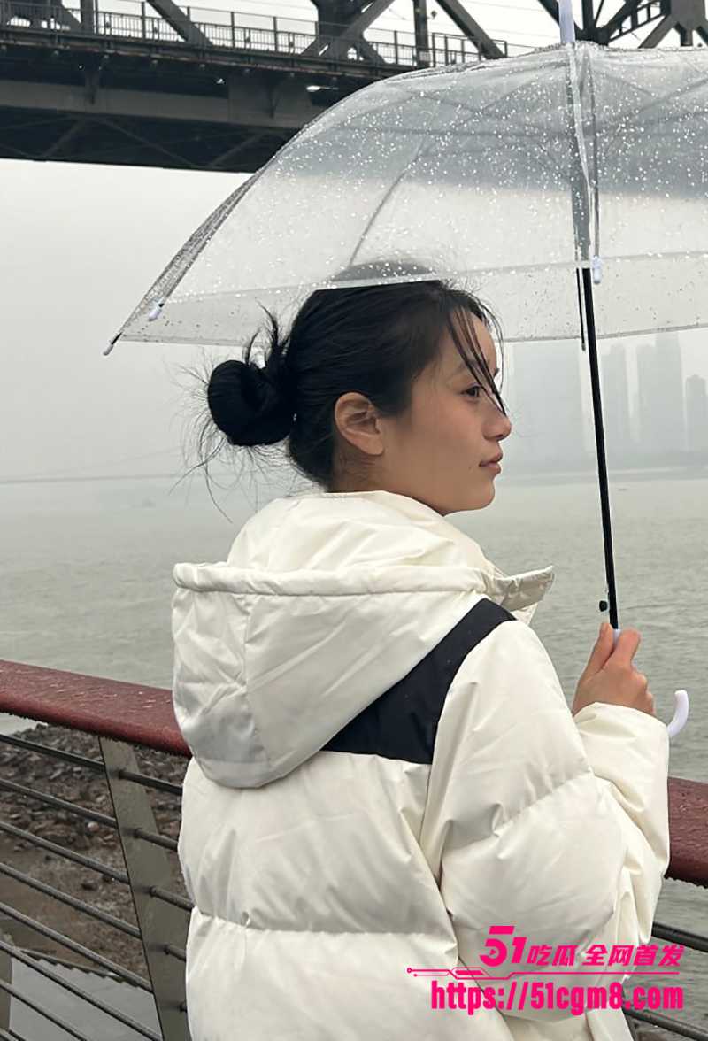 上海小母狗芮敏被包养视频流出 3 拷贝