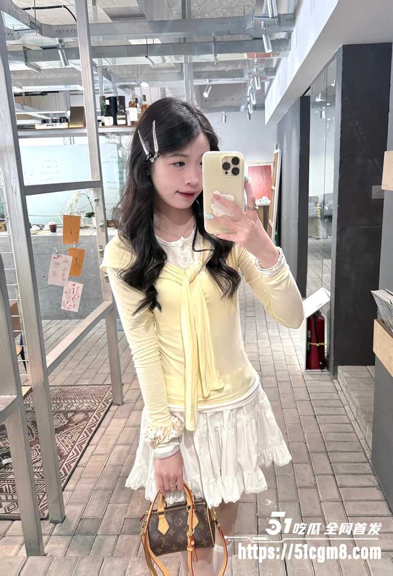 福建精神小妹张珍性爱视频曝光 3 拷贝
