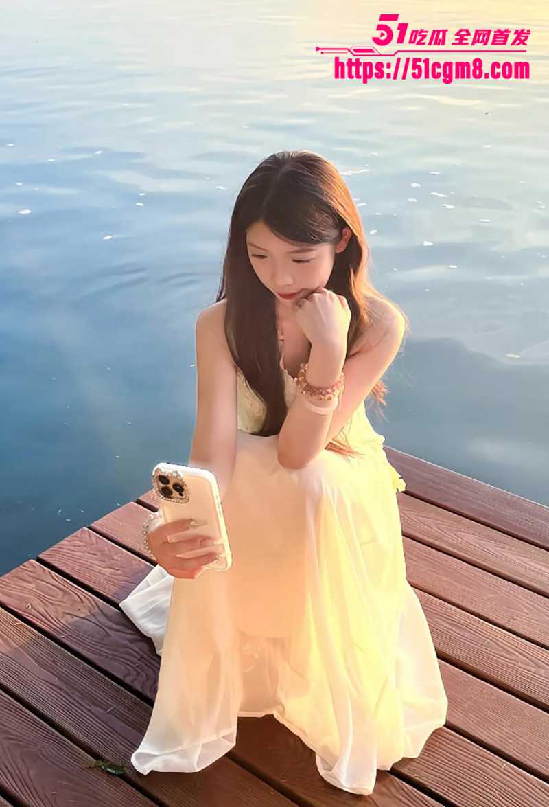 福建精神小妹张珍性爱视频曝光 8 拷贝