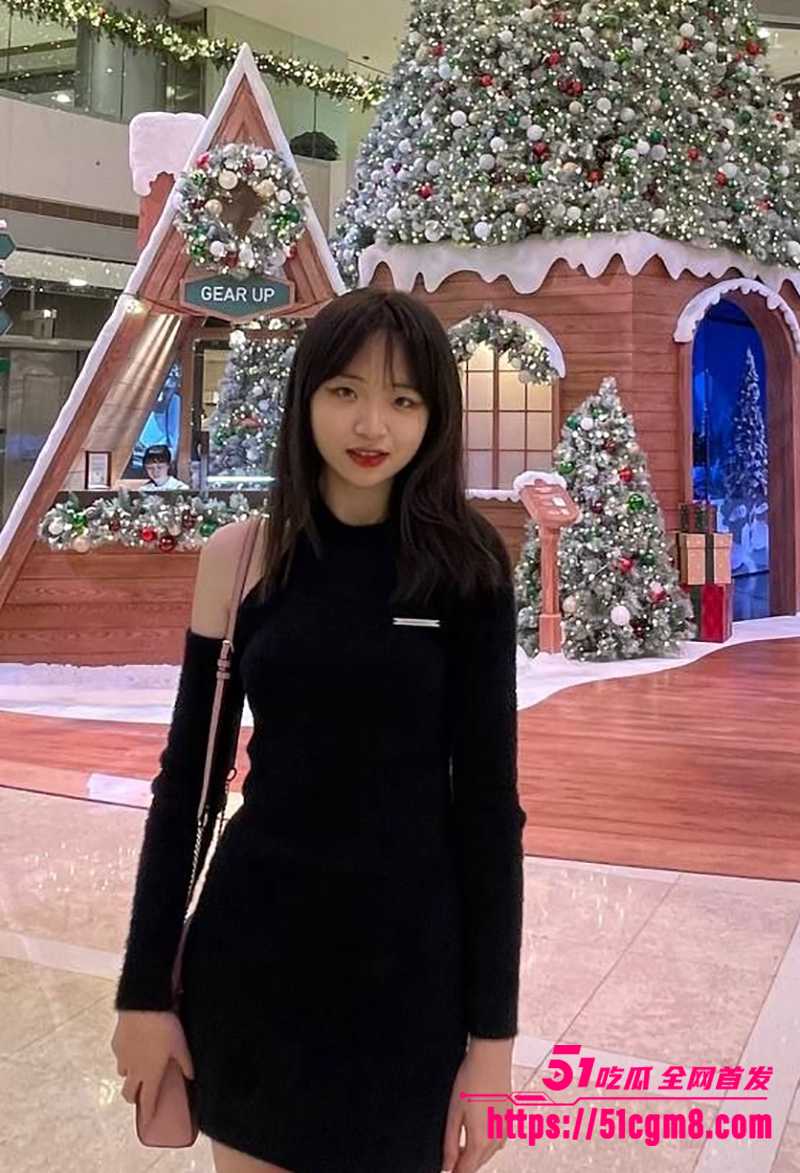 北京清纯学生妹 和金主不雅视频曝光 3 拷贝