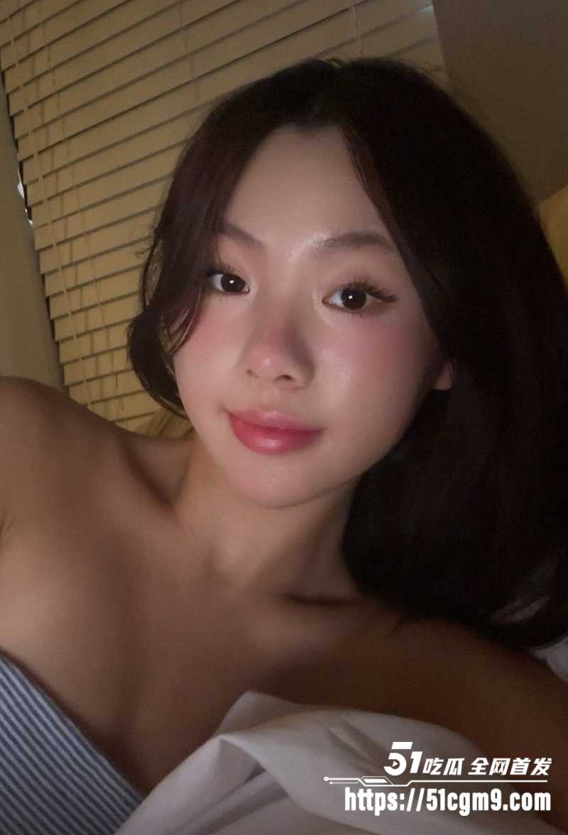 极品高颜值新加坡小网美自拍自慰视频曝光2拷贝