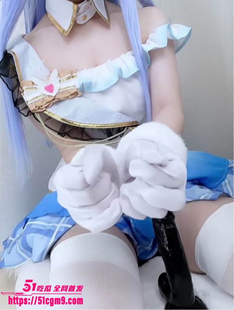 推特网红 铃木羽那 cosplay制服诱惑   6watermarked