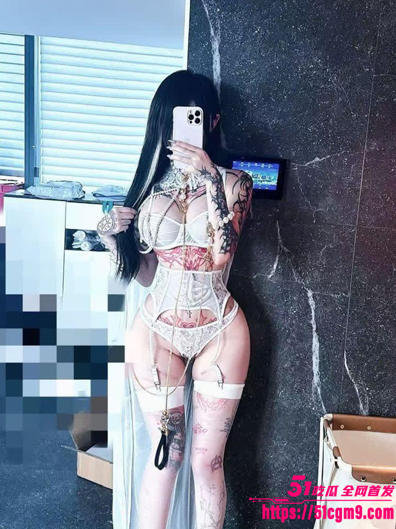 推特超人气Coser我要逃避现实世界5