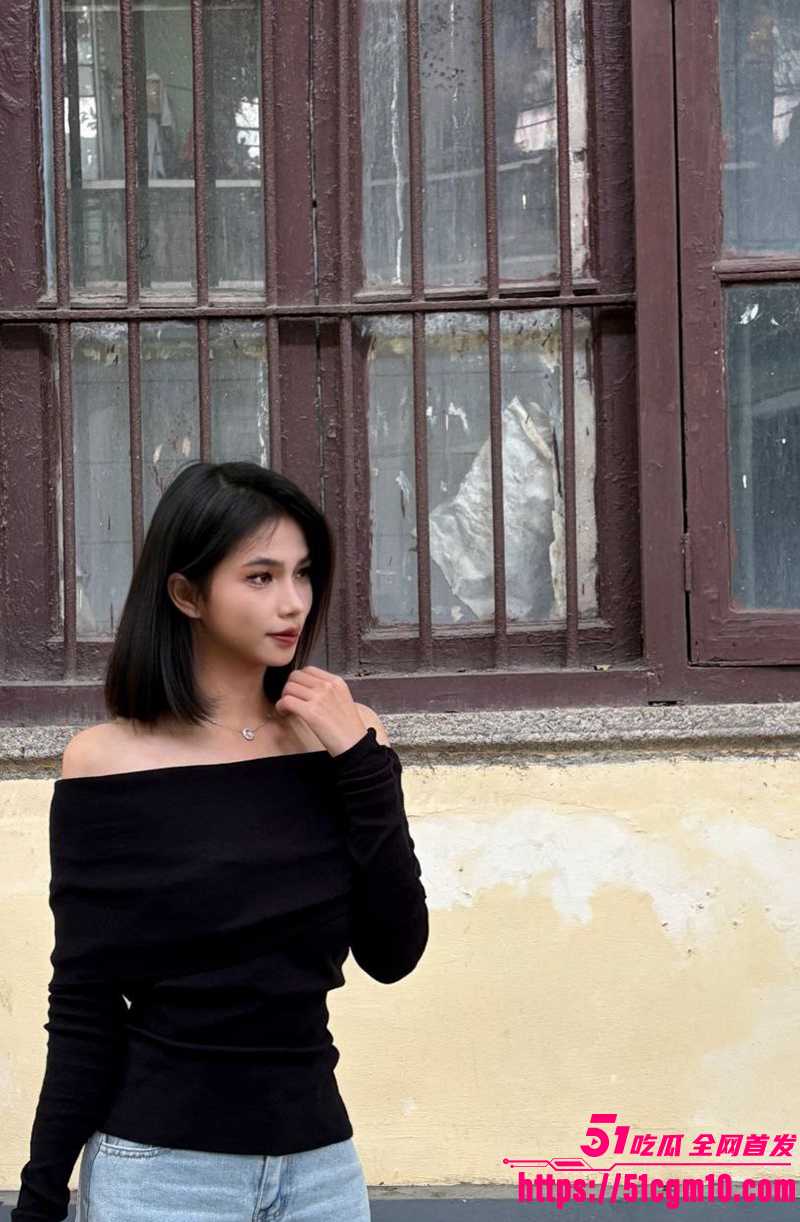 短发清纯少女 性爱视频遭男友报复泄露 女上位狂骑频率如同电动马达 生日倒计时迎接浓精！
