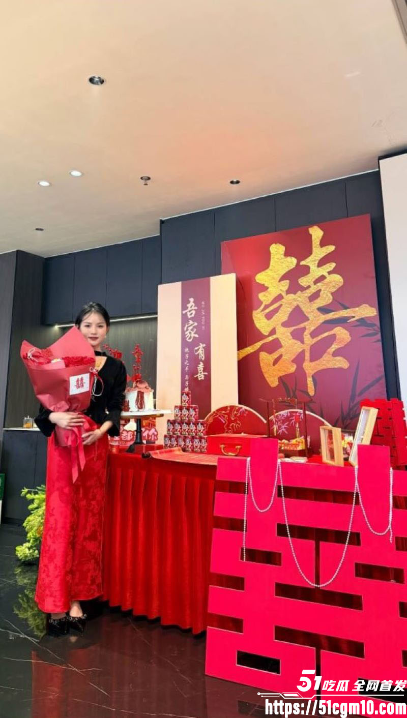新娘手持结婚证做爱 5