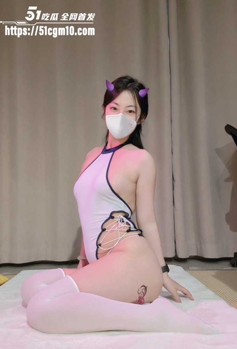 抖音顶级长腿女神風欲纯最新私拍合集流出3拷贝