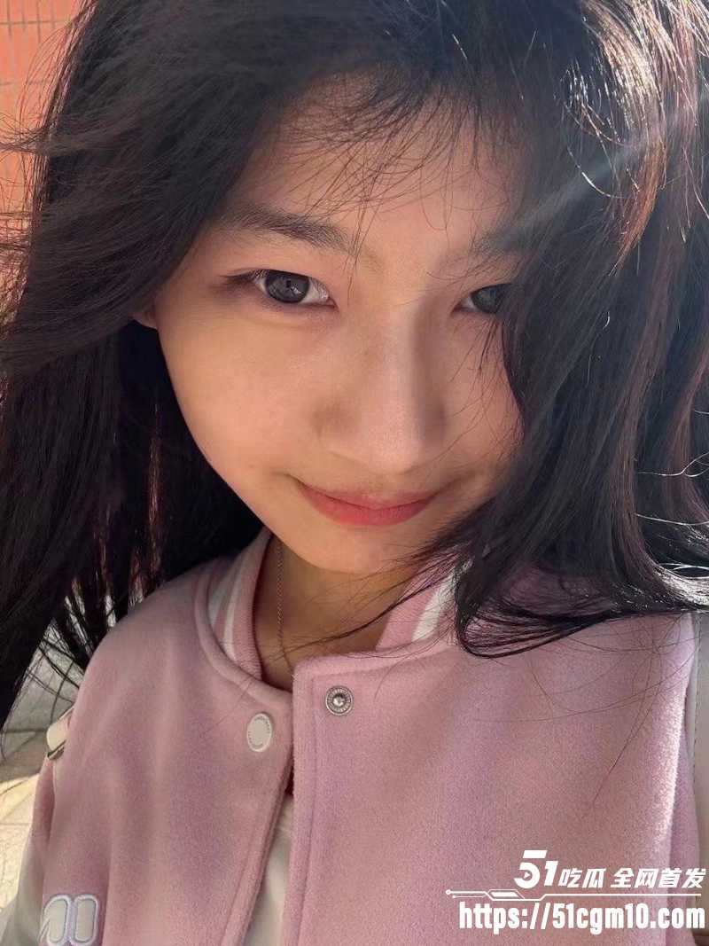 浙江音乐学院 吉他女神 不雅视频 顶尖口活穴肉痉挛吸吮肉棒 全程露脸实录 真实性毋庸置疑！