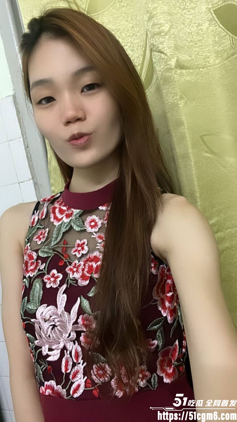 良家钢牙妹私密视频泄漏 用心深喉大屌认真到极致 轻微呻吟配顶喉叫声销魂夺魄 传教士狂干欲仙欲死！