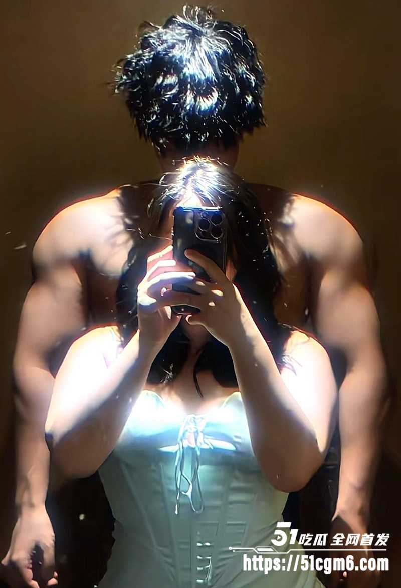 抖音推特小网红巨乳女大反差婊什么叫我的两个木瓜怎么卖自慰视频合集流出3拷贝