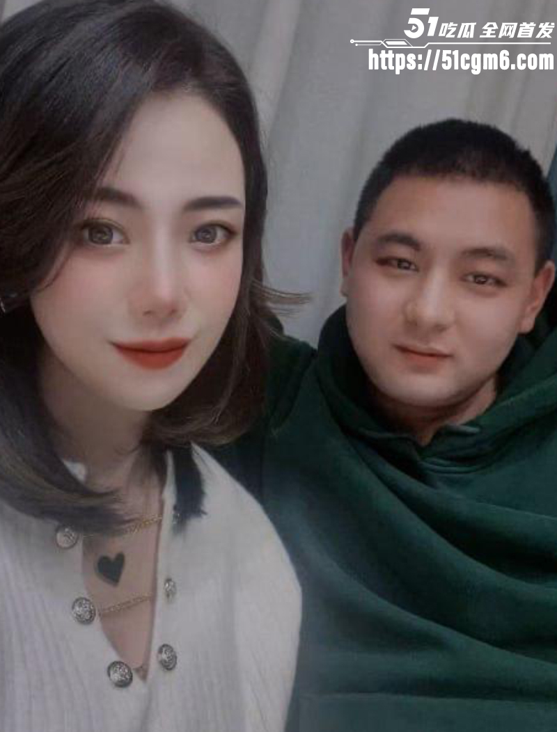 抖音名宿老板娘 乐宝 大尺度私拍合集 2