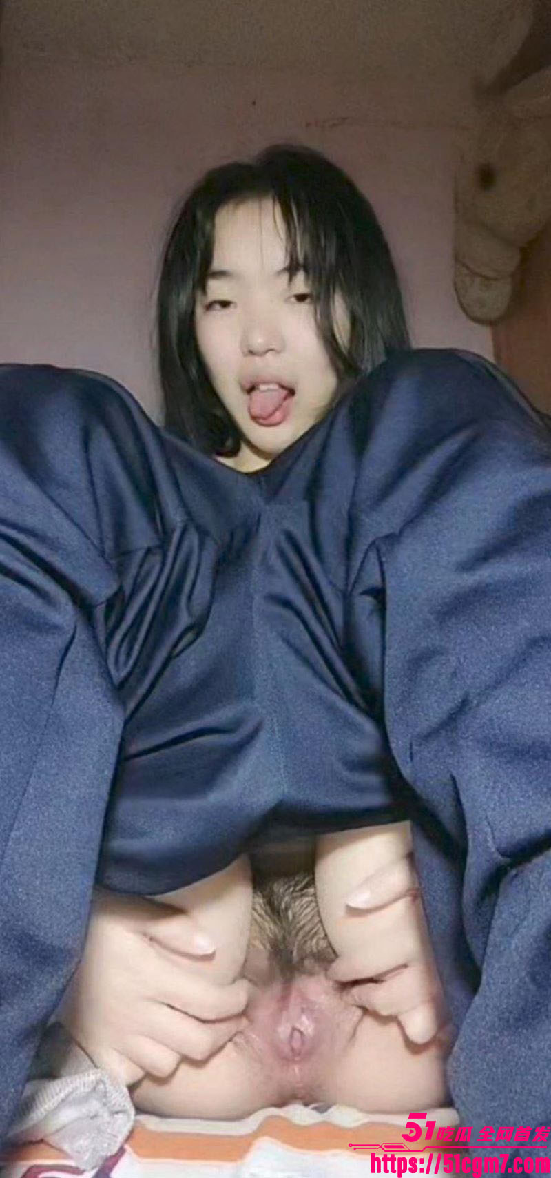 高颜值素人少女宿舍私拍 7