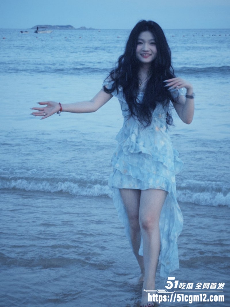 小红书美女博主下海视频遭金主曝光  2watermarked