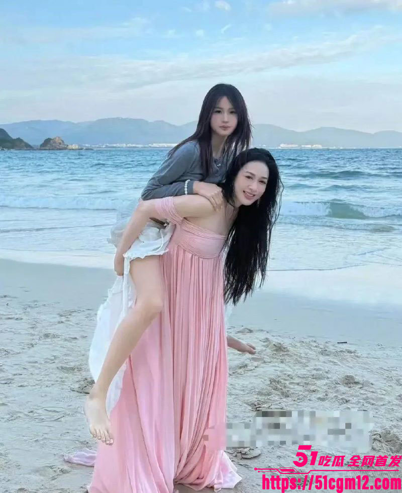 钟丽缇女儿考拉自拍翻车 13