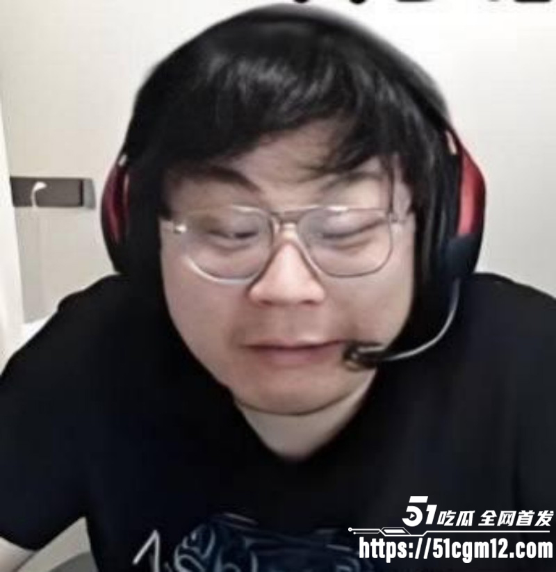 英雄联盟女解说Mage曝脚神嫖娼操粉08