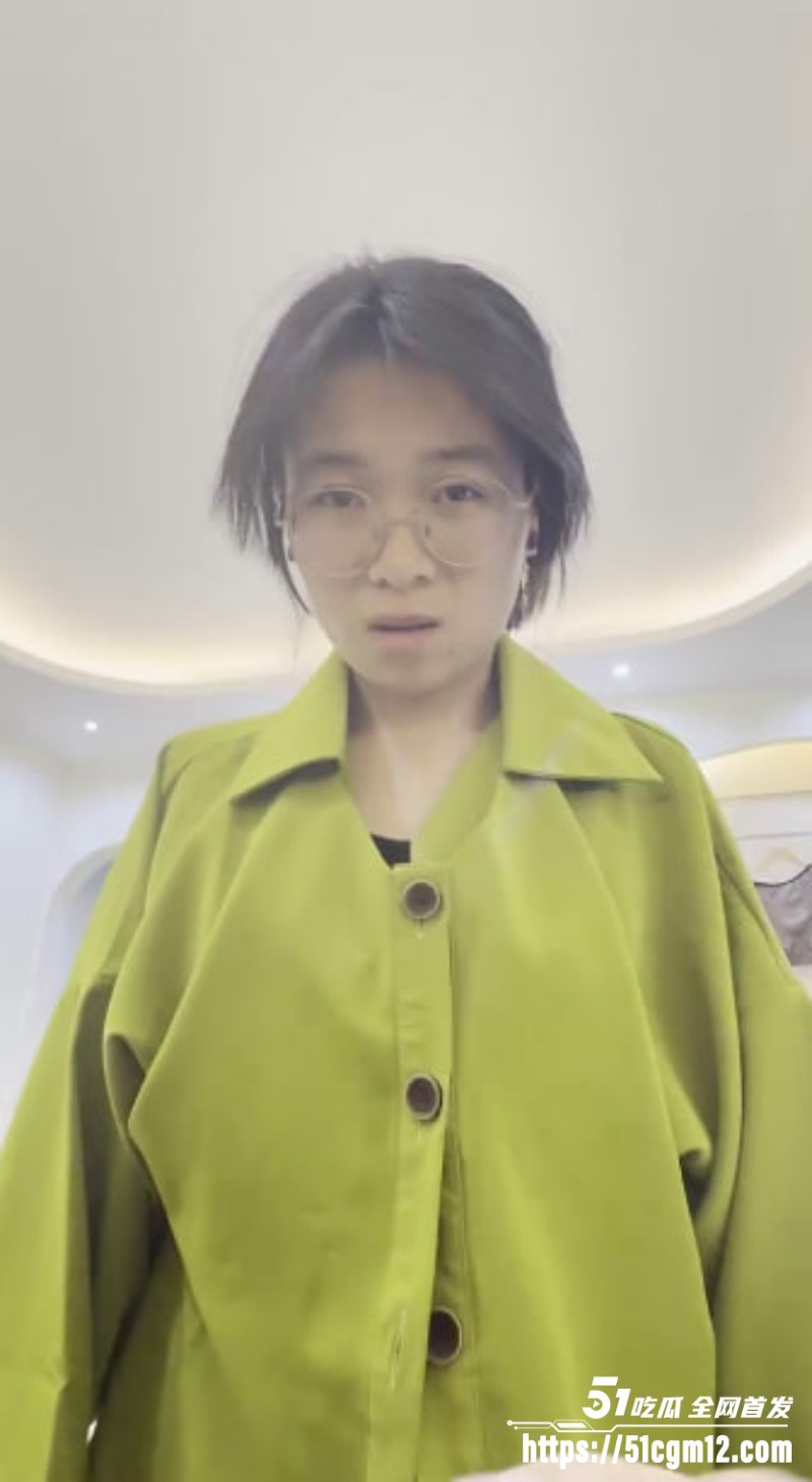 湖南衡阳师范教师 邓煜馨 遭金主曝光淫荡自拍 4