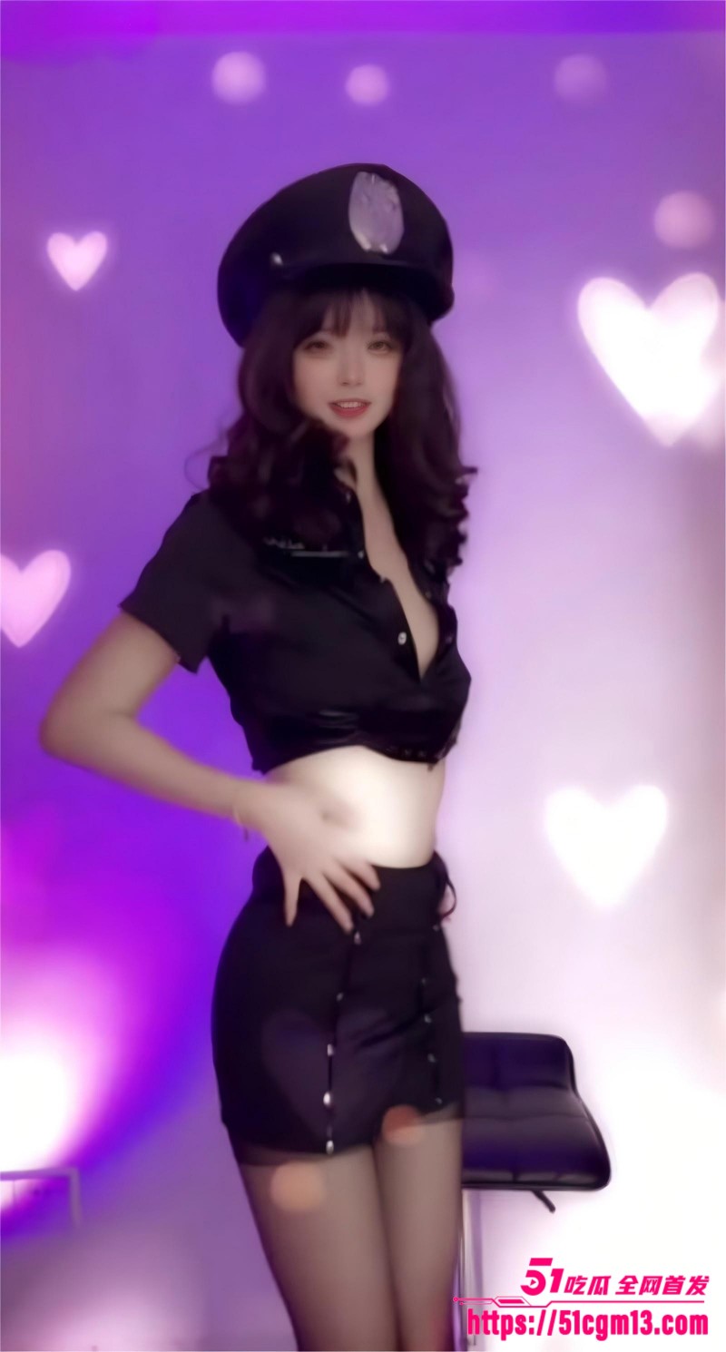 高颜值福利姬贝璃珞热舞口交合集来袭5watermarkedwatermarked