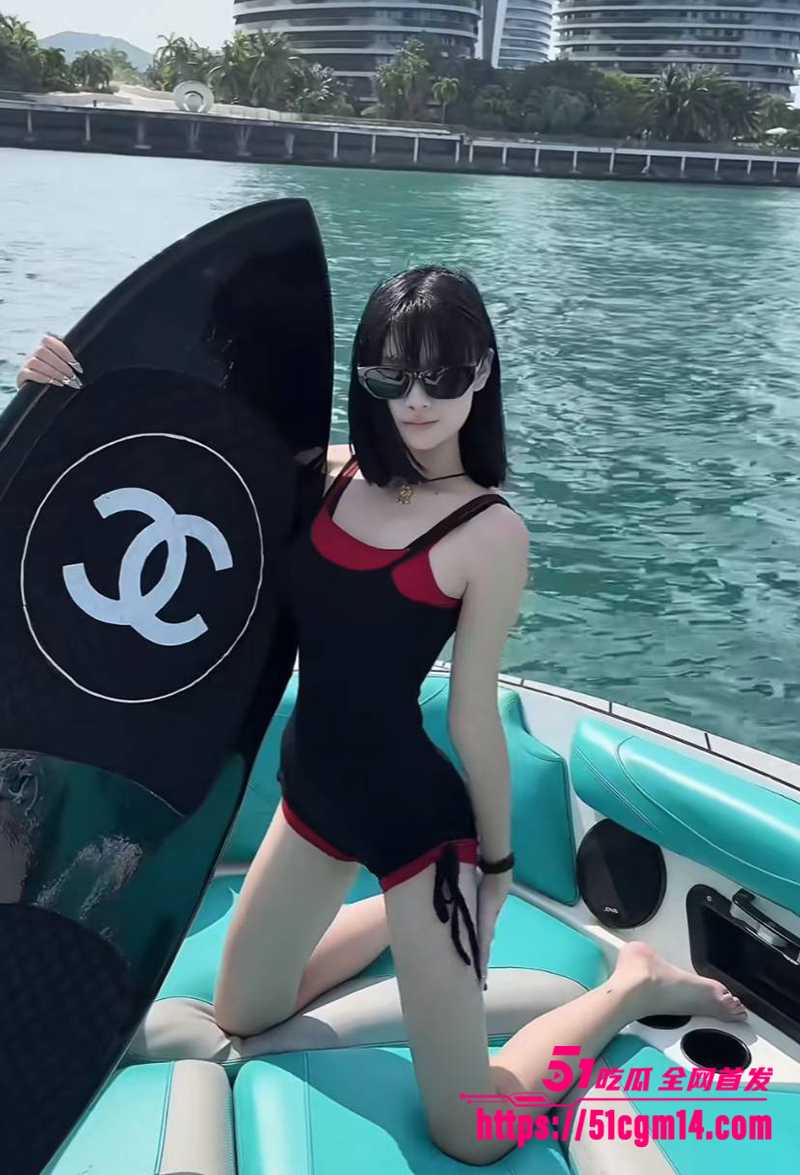抖音网红罗琰泽劈腿被曝光 7 拷贝