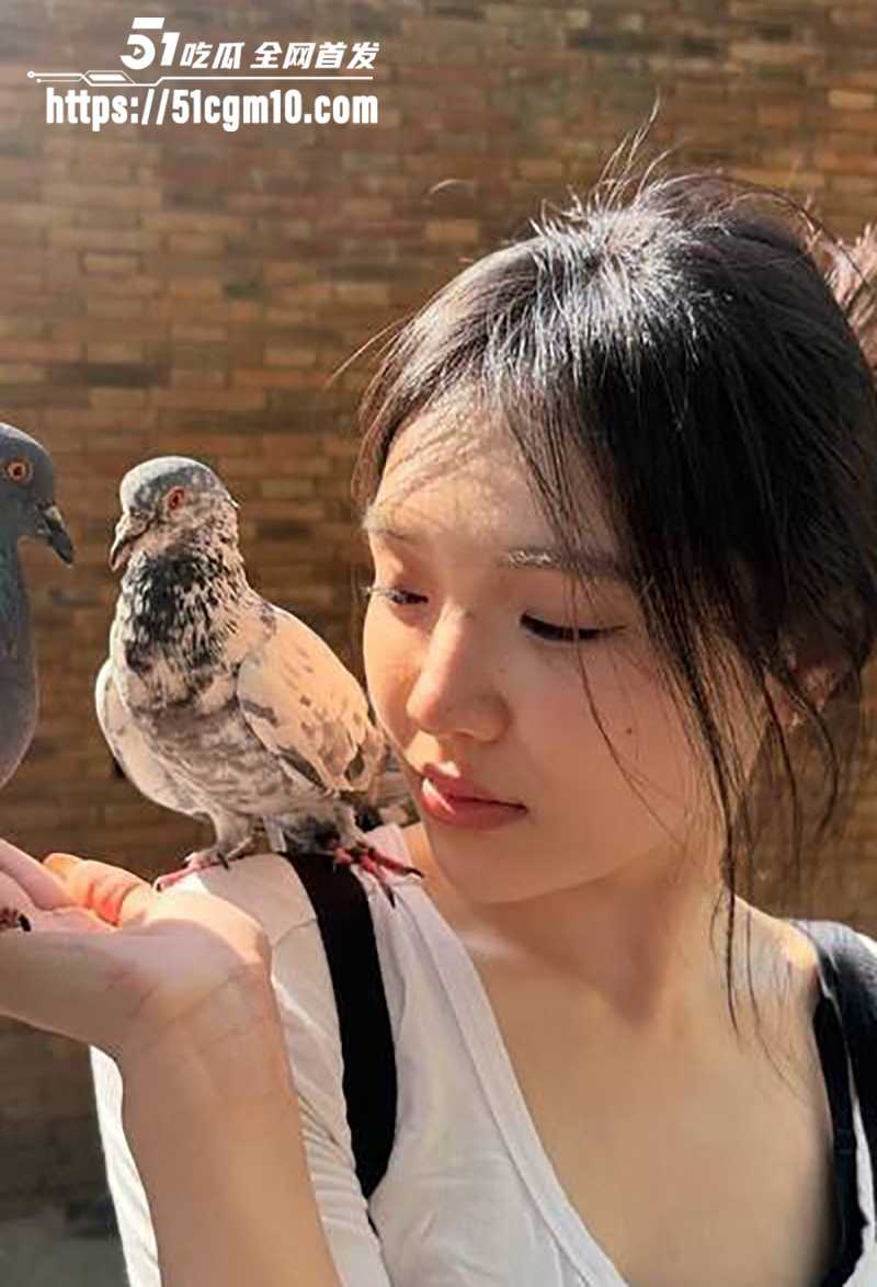 超极品伴游美女李娅清不雅视频流出 4 拷贝