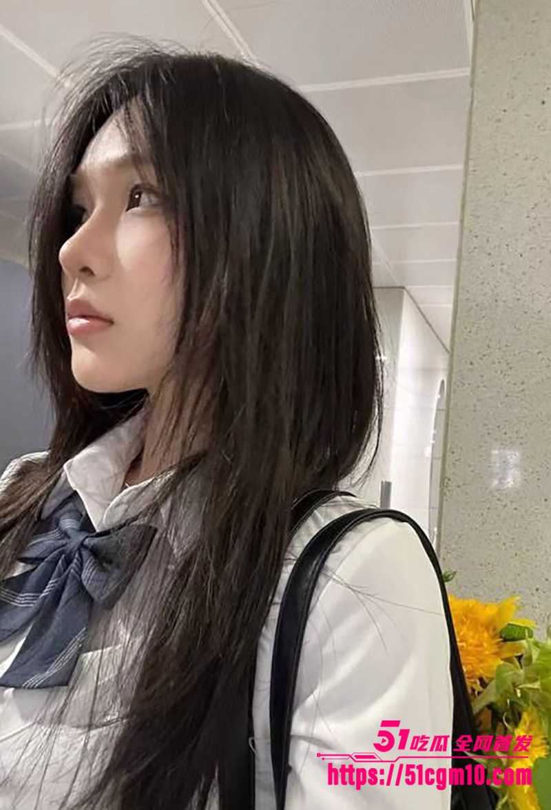 超极品伴游美女李娅清不雅视频流出 3 拷贝