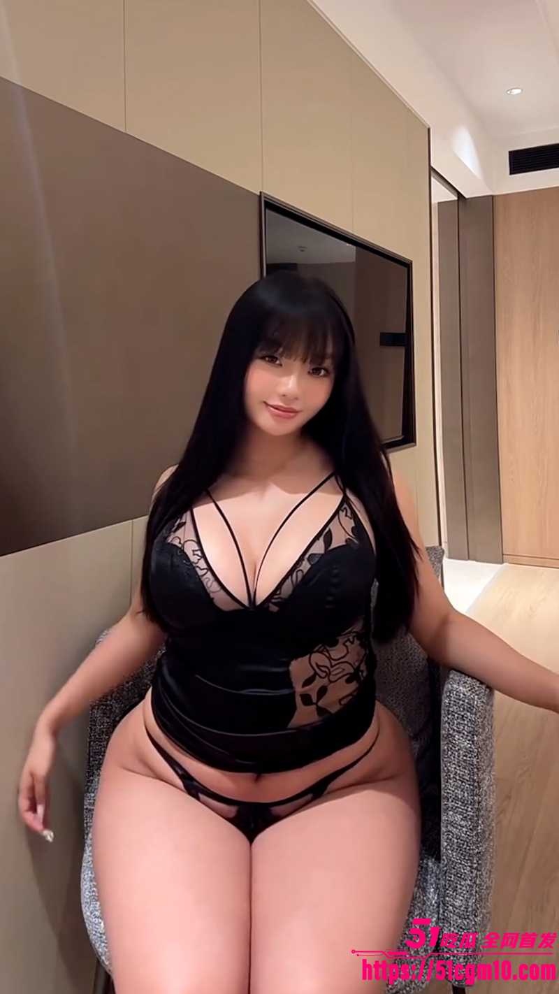 推特BBW福利姬 奈奥米 微密圈视频 3