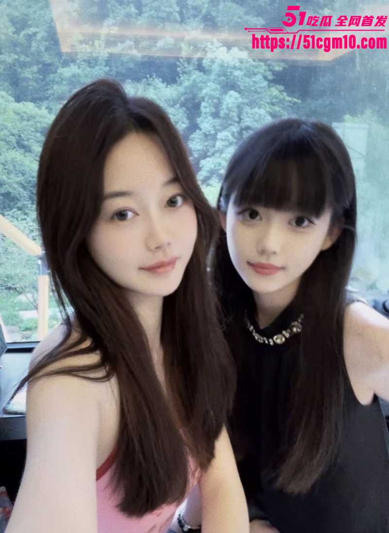 南京视觉艺术职业学院 许雅菲 黑历史被挖出 被富哥调教成性奴 卑贱口穴伺候肉棒 为了金钱践踏肉体！