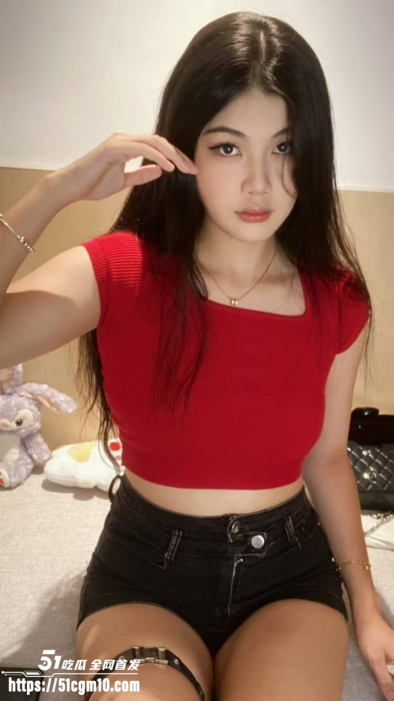 肉感黑丝美女性爱私拍 3
