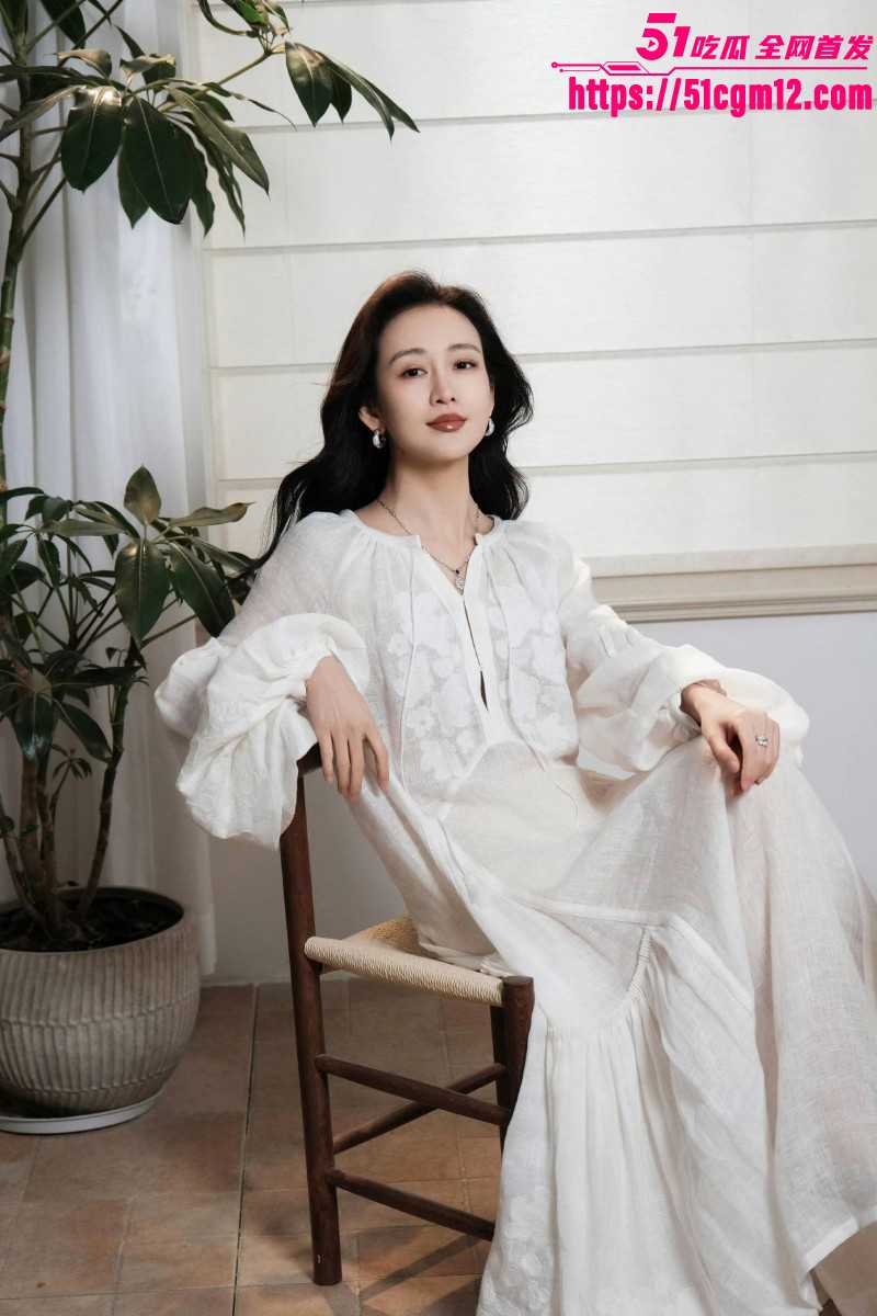 内娱女演员王欧与何九华绯闻事件09