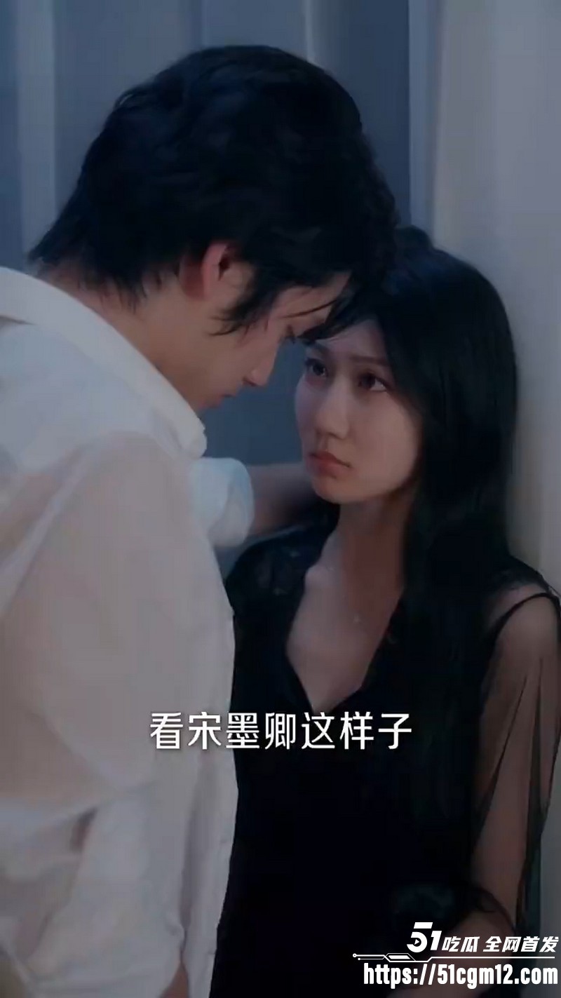 热播短剧《黑鸢尾的诱惑》重生成仇人家庭医生 勾引挑拨让婚事崩盘 复仇步步紧逼 掌控一切！