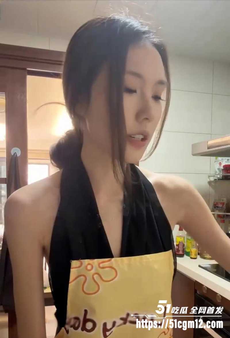 推特阿黑颜福利姬胆胆单篇新作禁忌的母子视频流出2拷贝