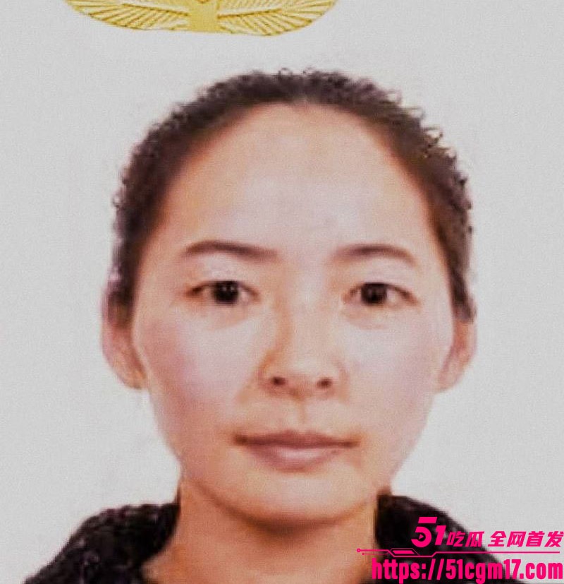 太子爷王律昂被女下属汤袅袅调教7年 5
