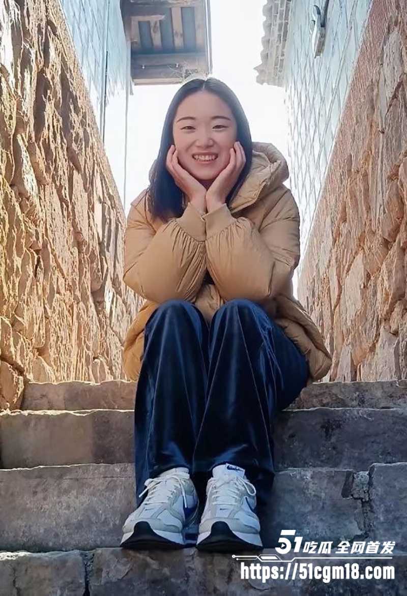 文静女教师 甄文秀 宿舍露脸玩掰逼 高清怼拍嫩穴花蒂 比生物课还清晰！