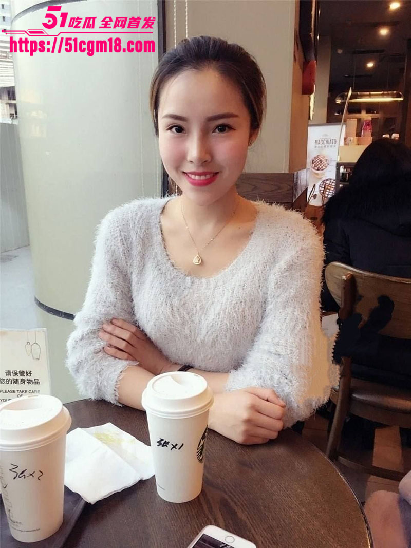 深圳35岁单身富婆 孙倩祥 被情夫曝光不雅视频 蹂躏奶头抠骚逼自慰 淫贱至极！