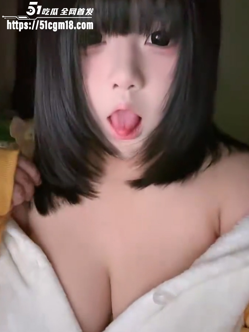 坦克版精神小妹水多到爆 巨乳肥臀侍奉金主 绝品骚穴后入爆操爽到灵魂升天