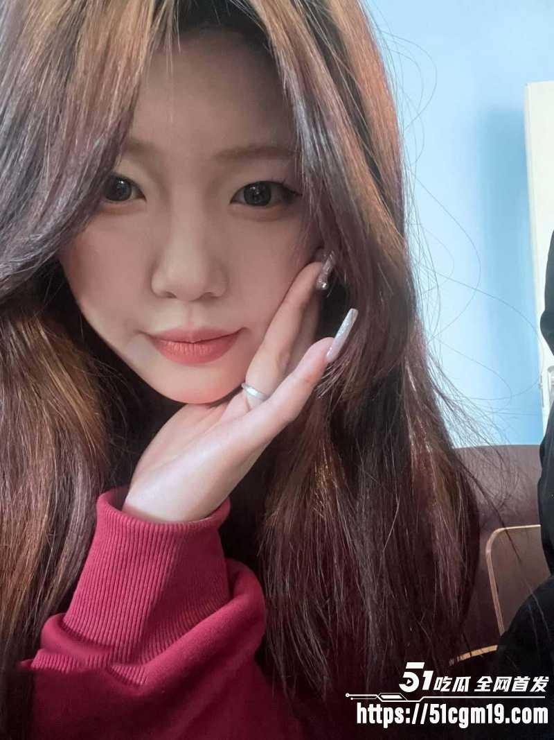 烟台反差新娘 苏瑾言 结婚当天穿婚纱约炮3P 38.8万天价彩礼 让人瞠目结舌